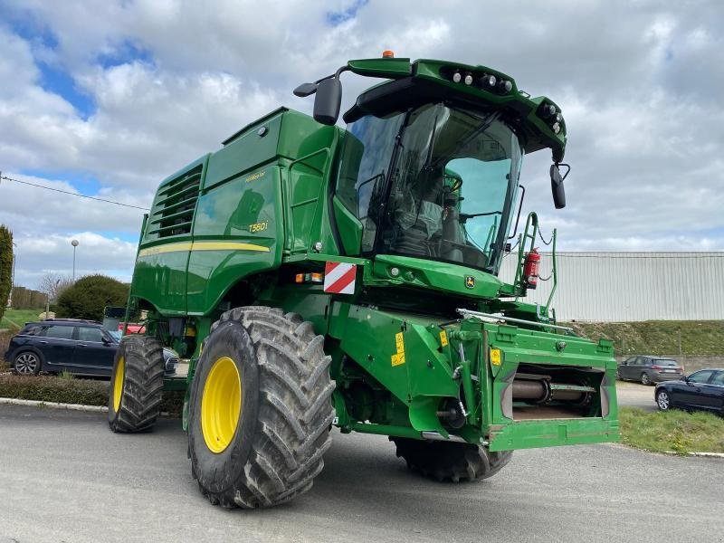 Mähdrescher tip John Deere T560 HM, Gebrauchtmaschine in LE PONT CHRETIEN (Poză 2)