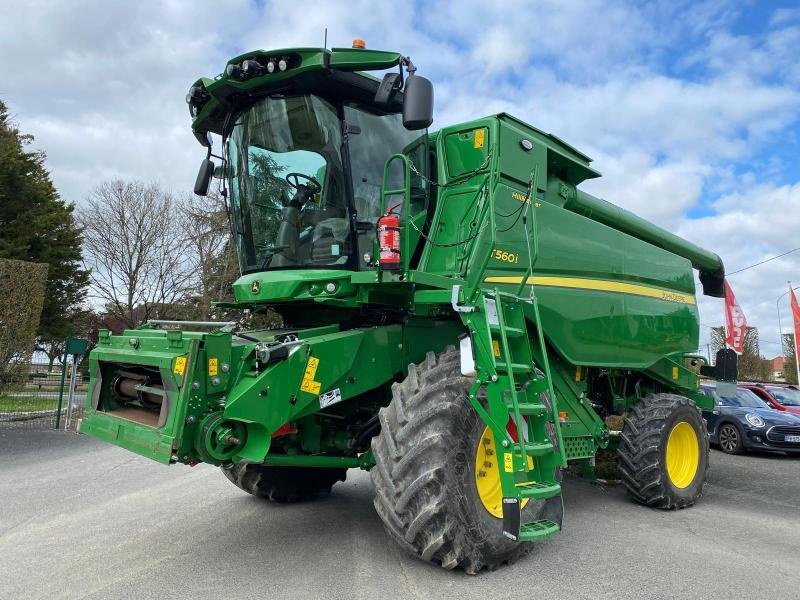 Mähdrescher tip John Deere T560 HM, Gebrauchtmaschine in LE PONT CHRETIEN (Poză 1)