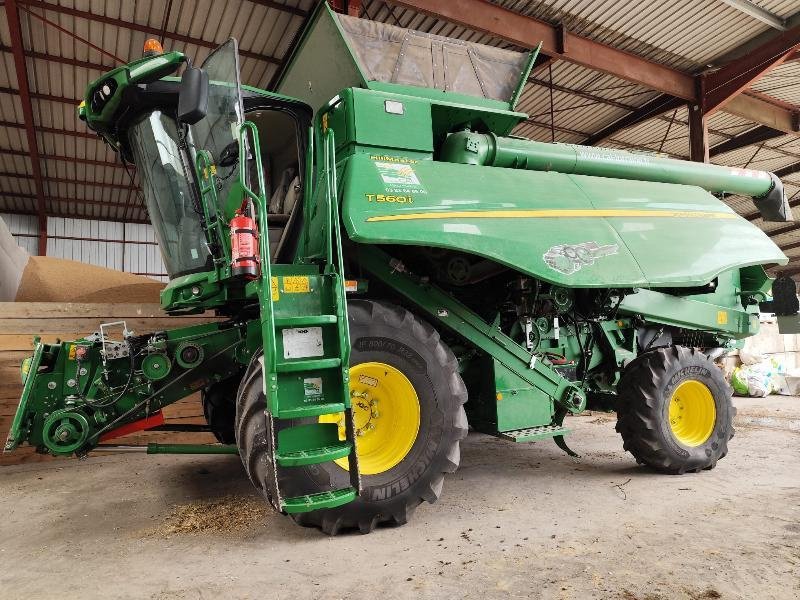 Mähdrescher des Typs John Deere T560 HM, Gebrauchtmaschine in VERDUN (Bild 2)
