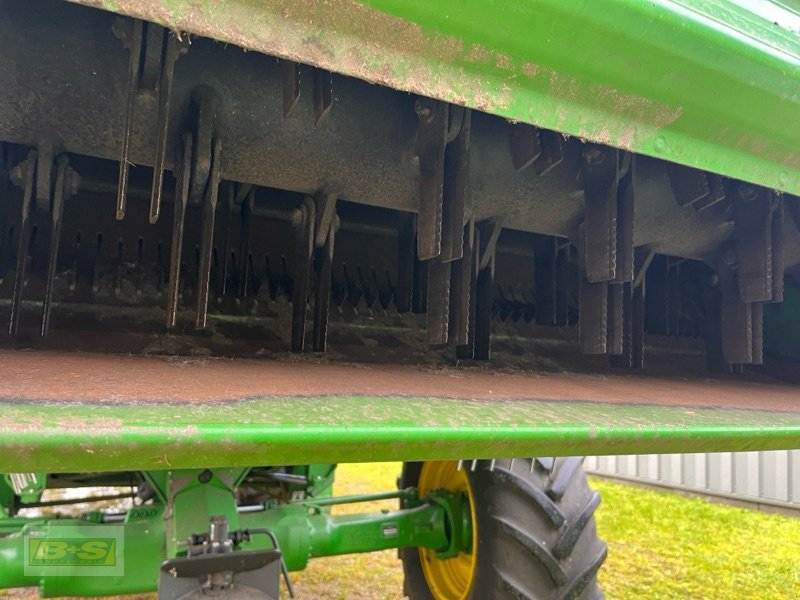 Mähdrescher des Typs John Deere T560 HM, Gebrauchtmaschine in Osterburg (Bild 9)