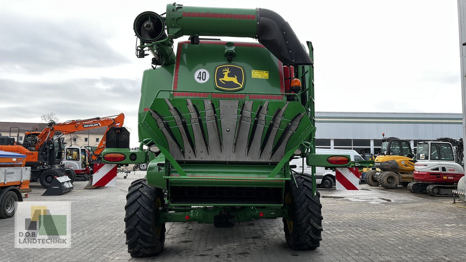 Mähdrescher of the type John Deere T560 I HM, Gebrauchtmaschine in Langweid am Lech (Picture 9)