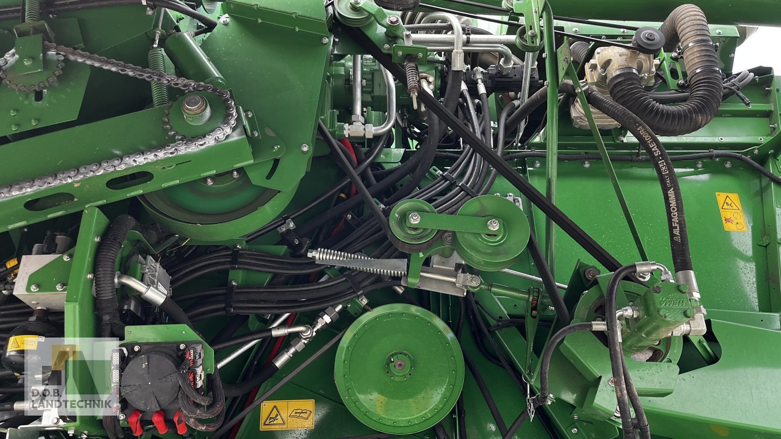 Mähdrescher of the type John Deere T560 I HM, Gebrauchtmaschine in Langweid am Lech (Picture 15)