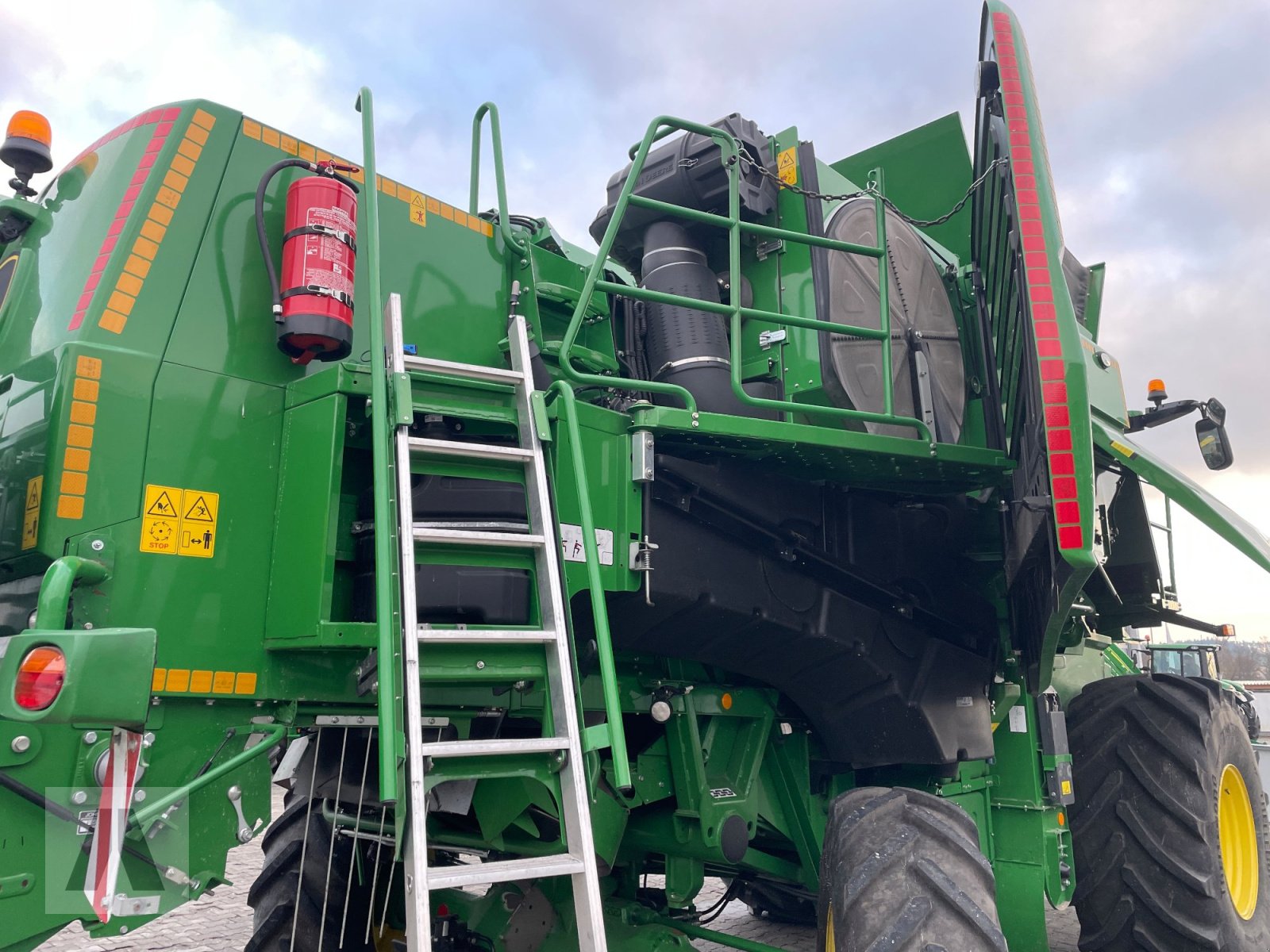 Mähdrescher tip John Deere T560 I HM, Gebrauchtmaschine in Eggenfelden (Poză 14)