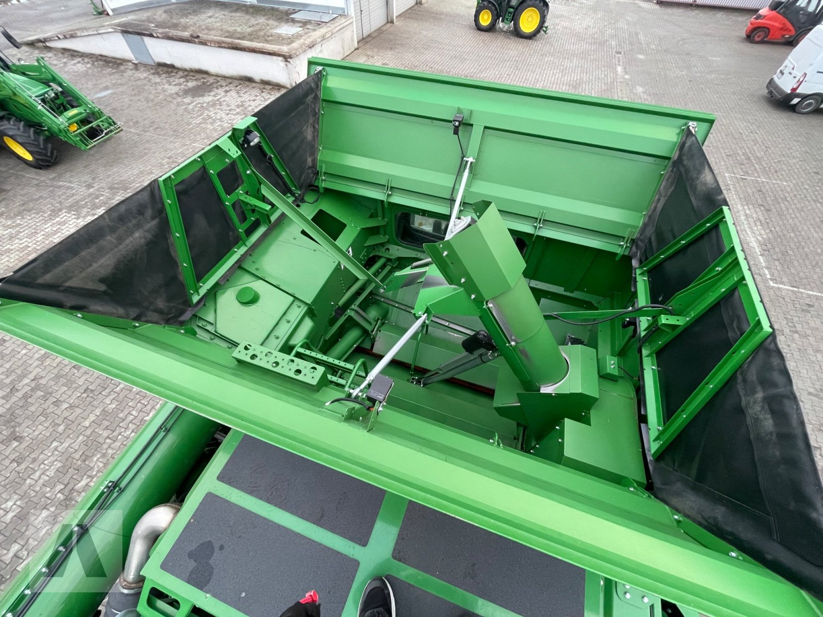 Mähdrescher tip John Deere T560 I HM, Gebrauchtmaschine in Eggenfelden (Poză 18)