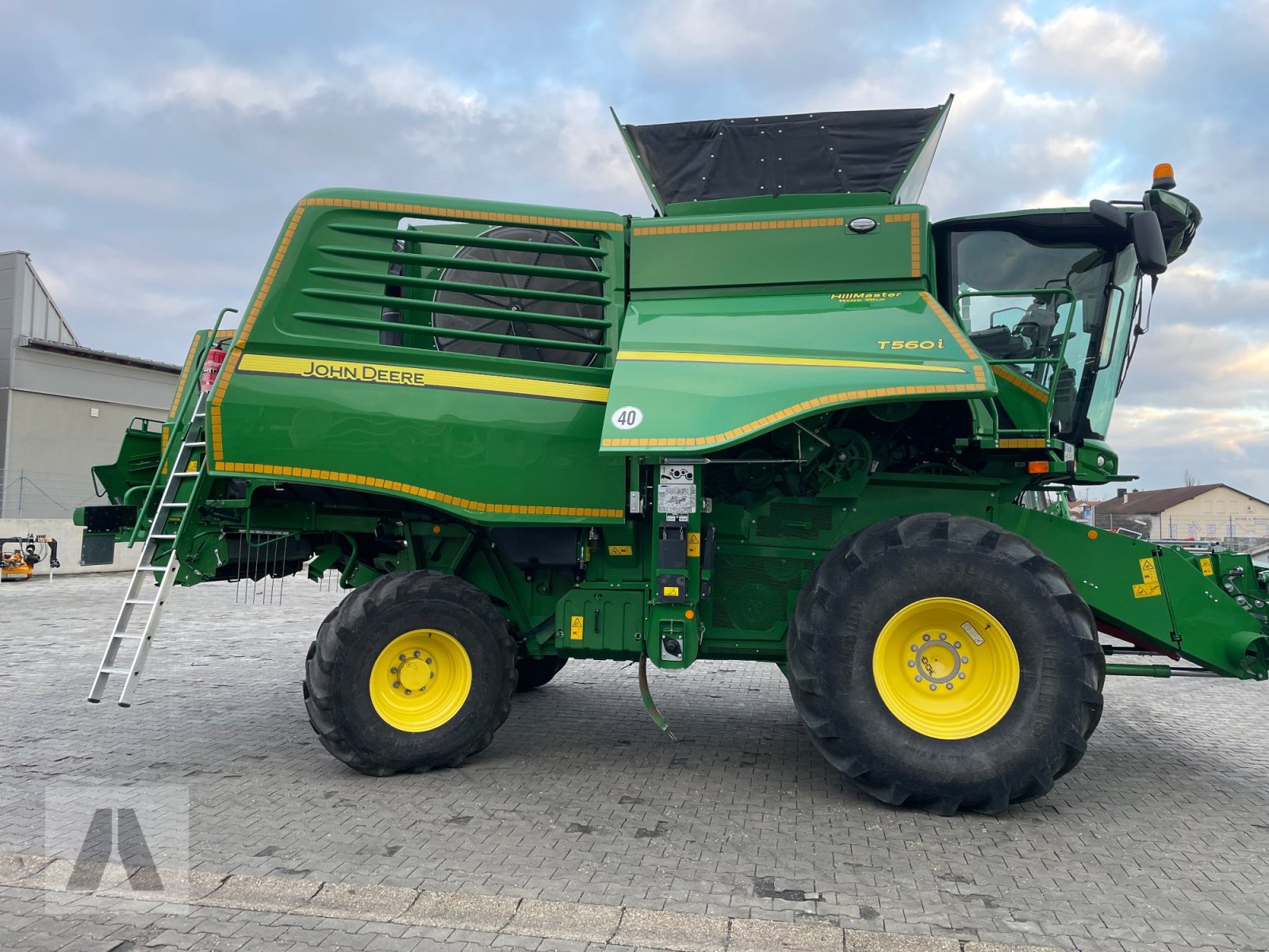 Mähdrescher tip John Deere T560 I HM, Gebrauchtmaschine in Eggenfelden (Poză 25)