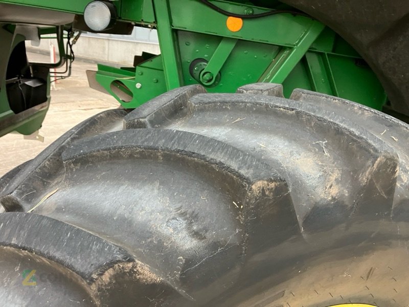 Mähdrescher typu John Deere T560 mit 622R Schneidwerk, Gebrauchtmaschine v Jahnatal (Obrázek 12)