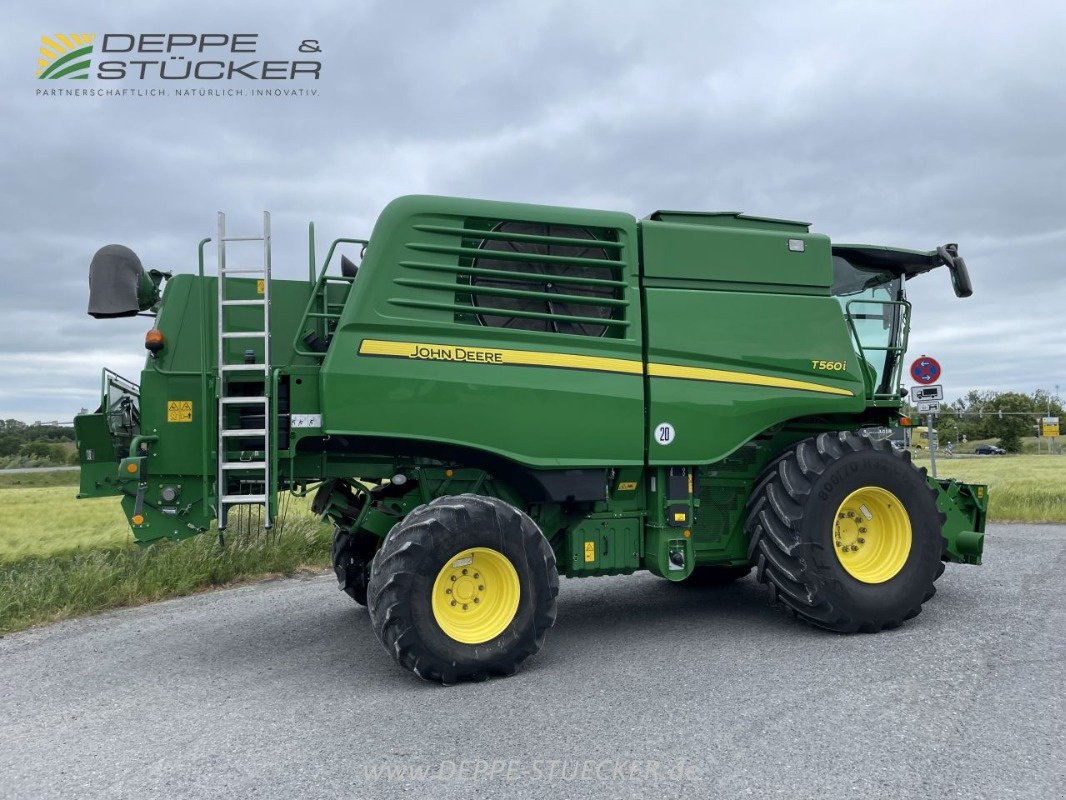 Mähdrescher tip John Deere T560 mit 722PF, Gebrauchtmaschine in Beckum (Poză 3)