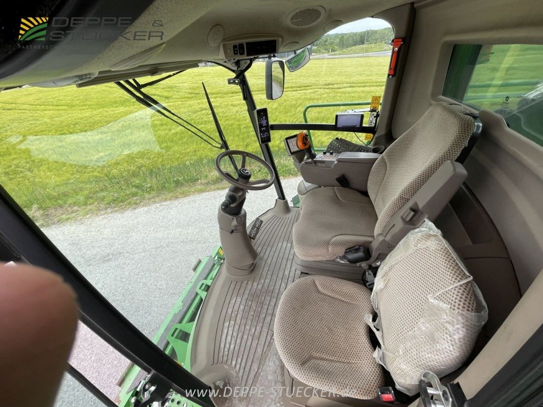 Mähdrescher tip John Deere T560 mit 722PF, Gebrauchtmaschine in Beckum (Poză 10)