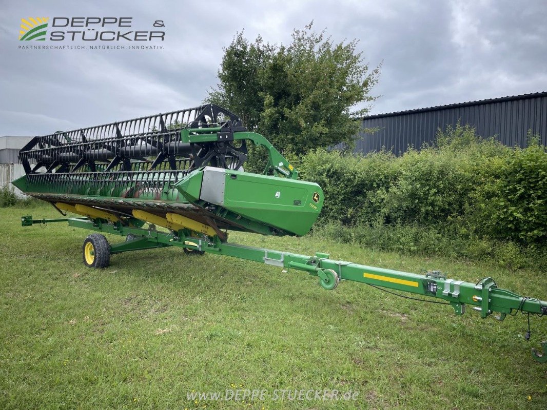 Mähdrescher tip John Deere T560 mit 722PF, Gebrauchtmaschine in Beckum (Poză 28)