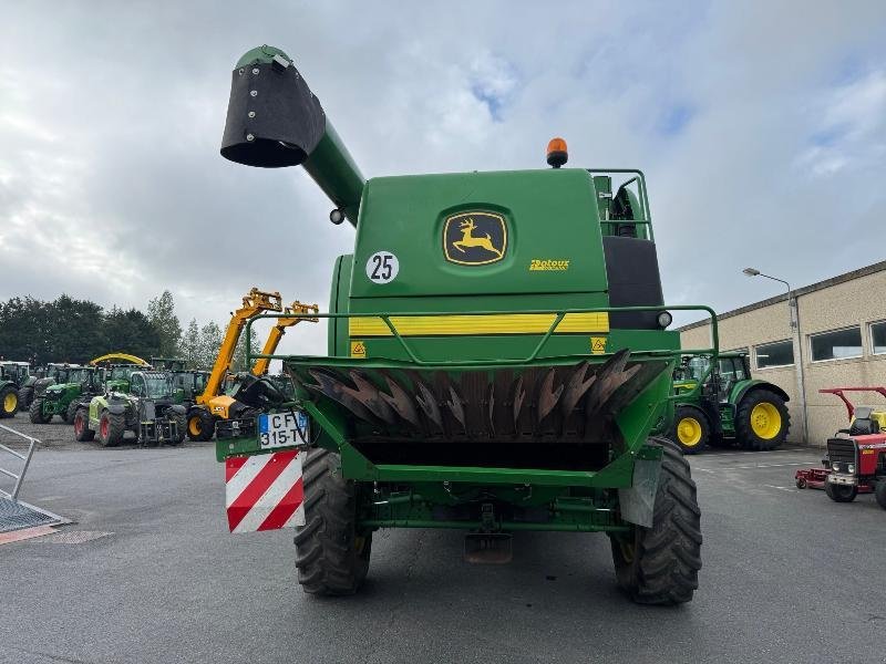 Mähdrescher tip John Deere T560, Gebrauchtmaschine in ESCAUDOEUVRES (Poză 5)