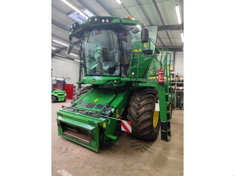 Mähdrescher типа John Deere T560, Gebrauchtmaschine в SAINT GENEST D'AMBIERE (Фотография 4)