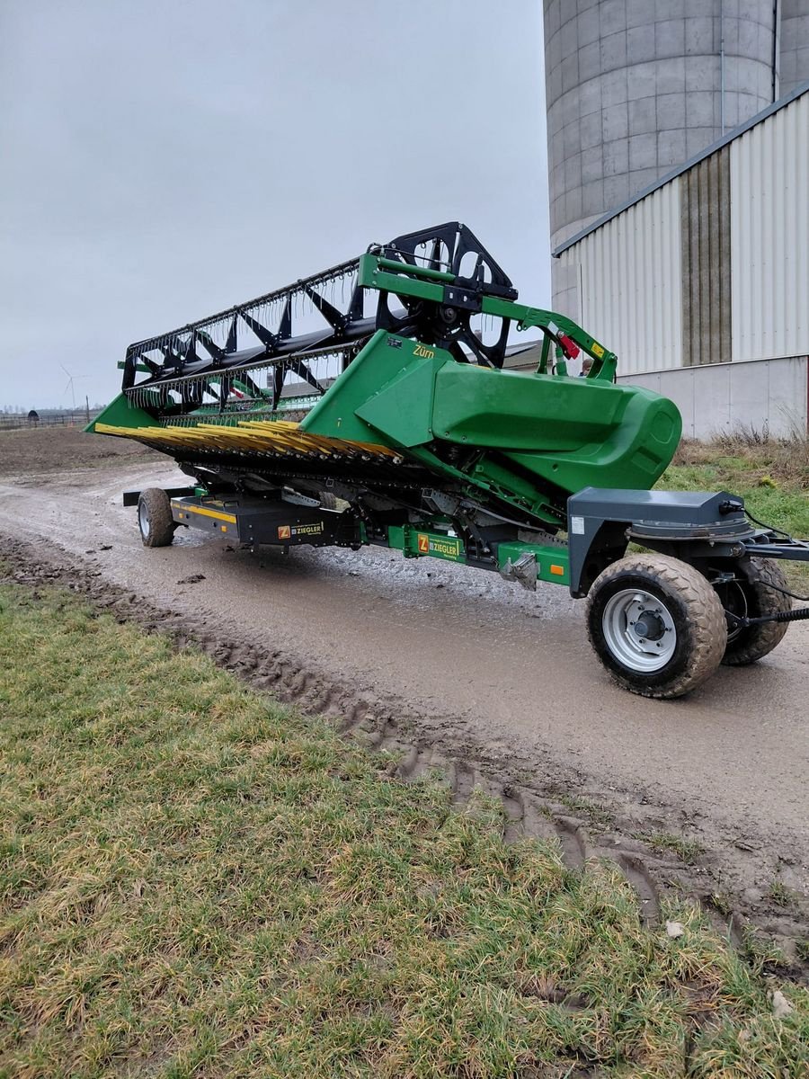 Mähdrescher tip John Deere T560, Gebrauchtmaschine in Grund (Poză 5)