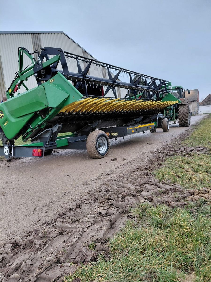 Mähdrescher tip John Deere T560, Gebrauchtmaschine in Grund (Poză 13)