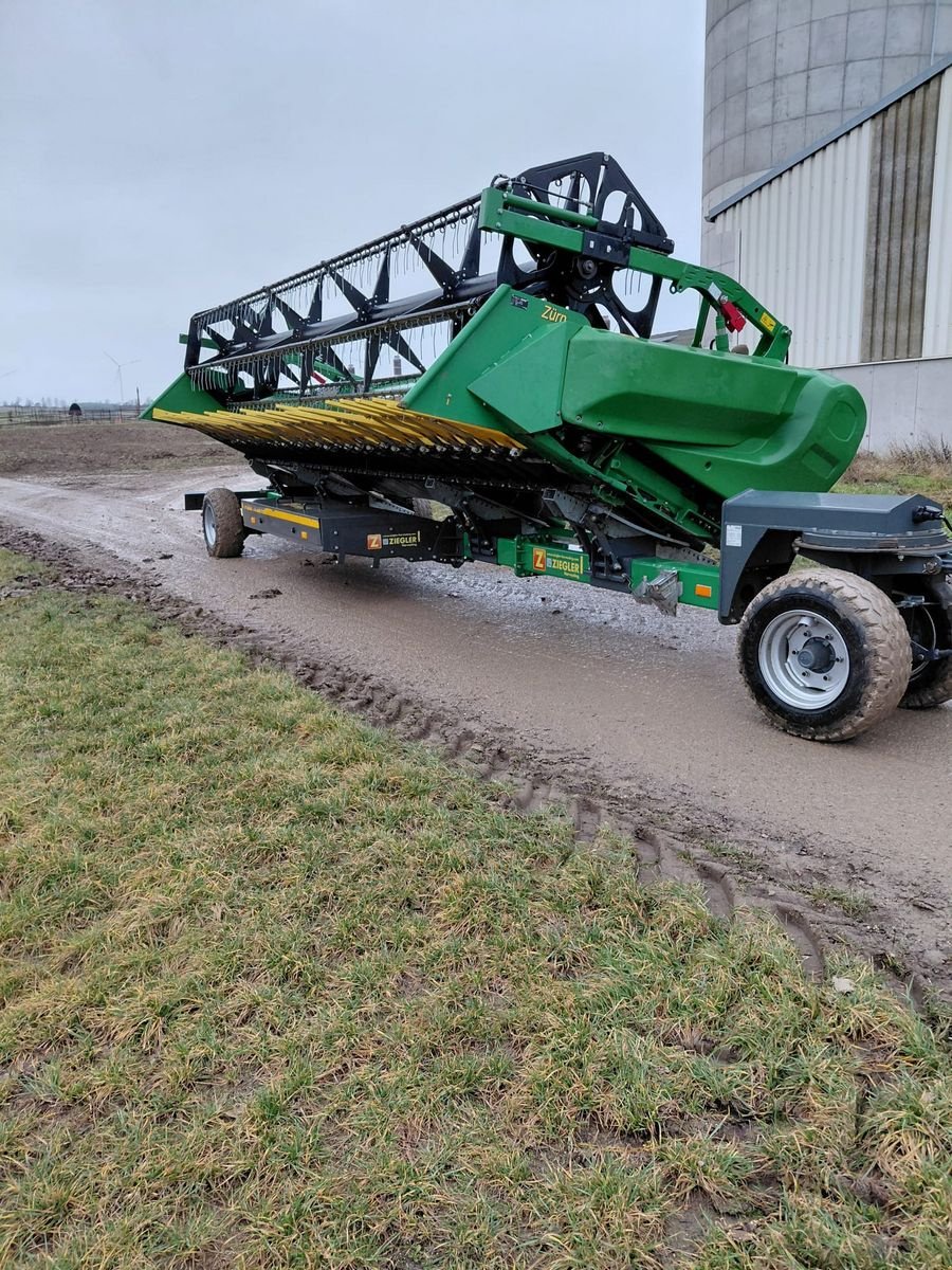 Mähdrescher tip John Deere T560, Gebrauchtmaschine in Grund (Poză 8)