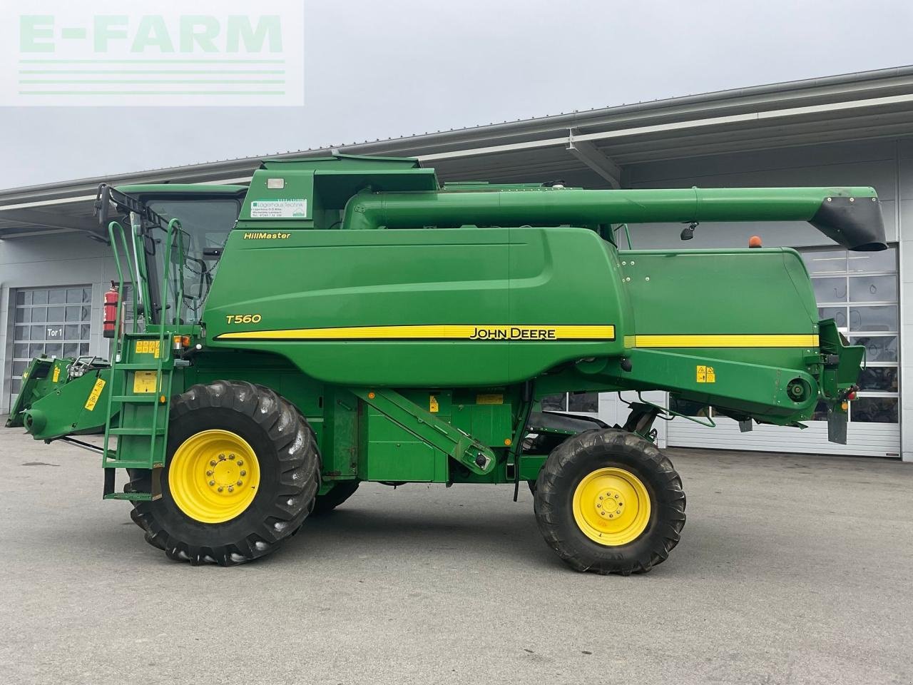 Mähdrescher typu John Deere T560HM, Gebrauchtmaschine w REDLHAM (Zdjęcie 2)