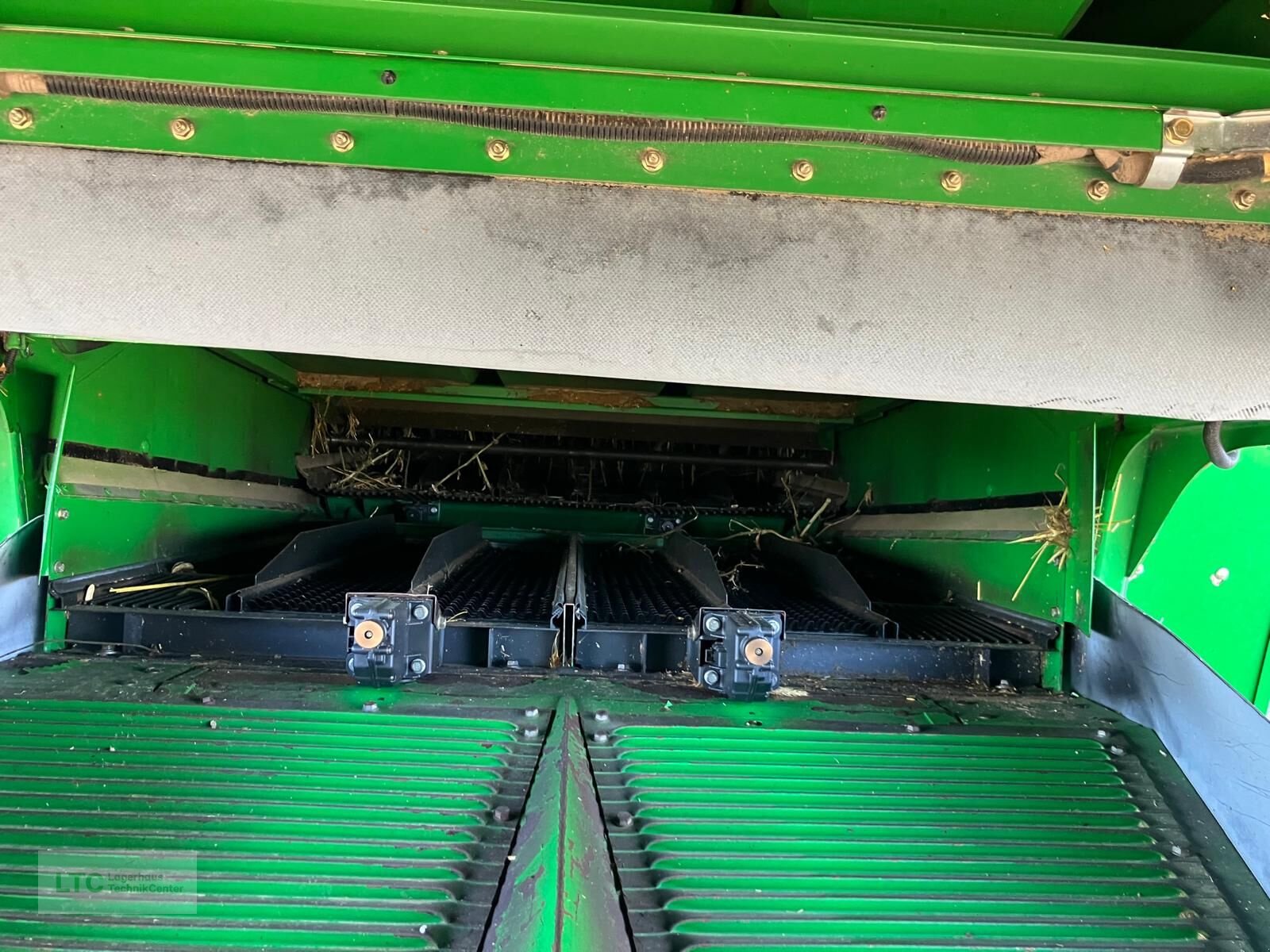 Mähdrescher of the type John Deere T560HM, Gebrauchtmaschine in Redlham (Picture 8)