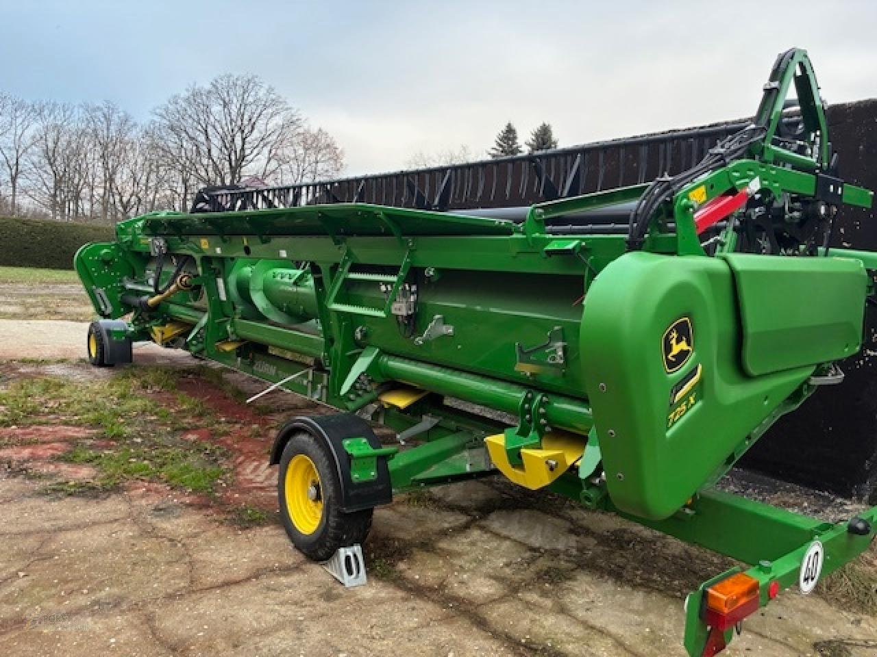 Mähdrescher des Typs John Deere T560I 725X ZÜRN SWW560, Neumaschine in Jahnatal (Bild 2)