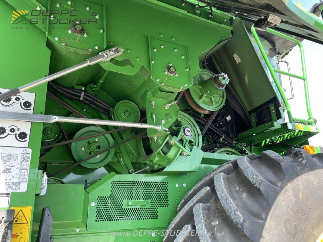 Mähdrescher of the type John Deere T560i HillMaster, Gebrauchtmaschine in Beckum (Picture 7)