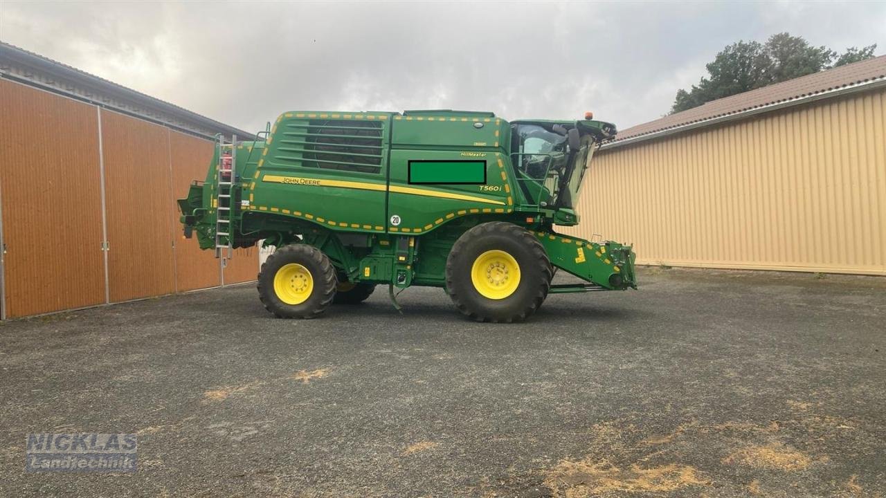 Mähdrescher des Typs John Deere T560i Hillmaster, Gebrauchtmaschine in Schirradorf (Bild 2)