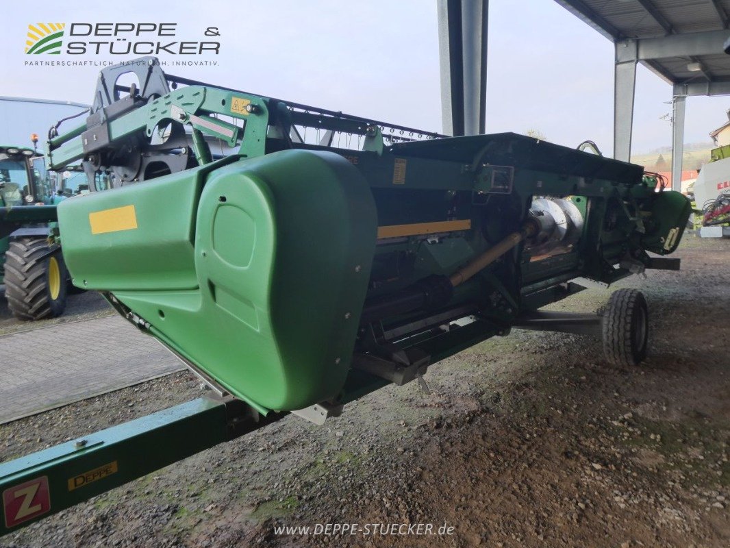 Mähdrescher of the type John Deere T560i HM mit 625X, Gebrauchtmaschine in Lauterberg/Barbis (Picture 22)