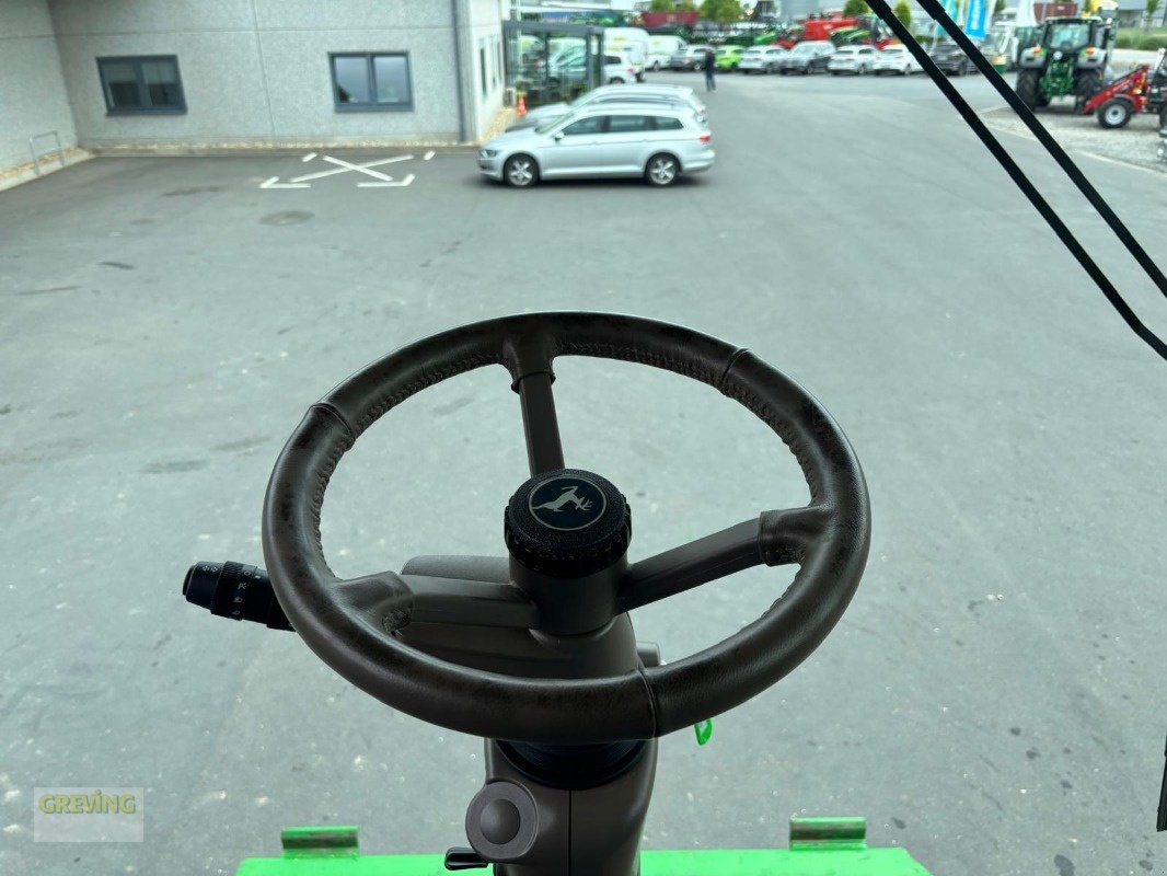 Mähdrescher des Typs John Deere T560i HM ProDrive 30Km/h inkl. John Deere 730X, Gebrauchtmaschine in Euskirchen (Bild 15)