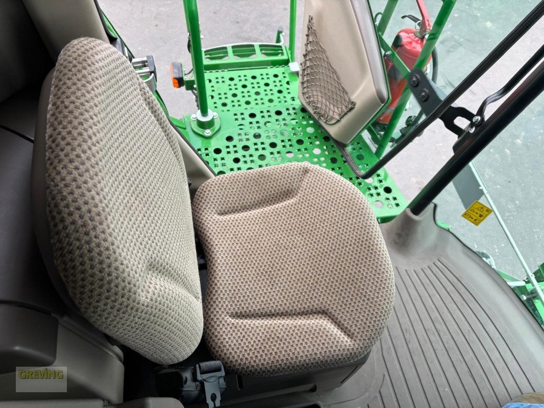 Mähdrescher des Typs John Deere T560i HM ProDrive 30Km/h inkl. John Deere 730X, Gebrauchtmaschine in Euskirchen (Bild 16)