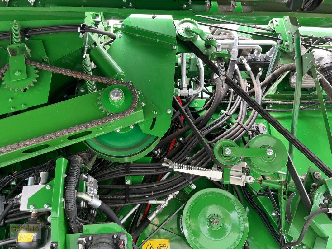 Mähdrescher des Typs John Deere T560i HM ProDrive 30Km/h inkl. John Deere 730X, Gebrauchtmaschine in Euskirchen (Bild 17)
