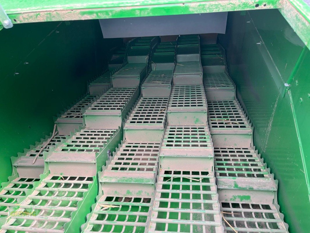 Mähdrescher des Typs John Deere T560i HM ProDrive 30Km/h inkl. John Deere 730X, Gebrauchtmaschine in Euskirchen (Bild 26)