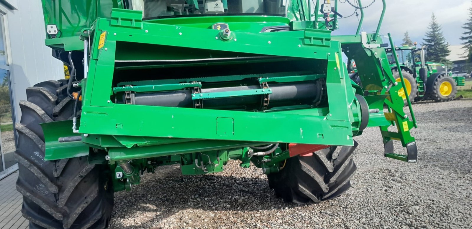 Mähdrescher des Typs John Deere T6 800, Neumaschine in Mrągowo (Bild 9)