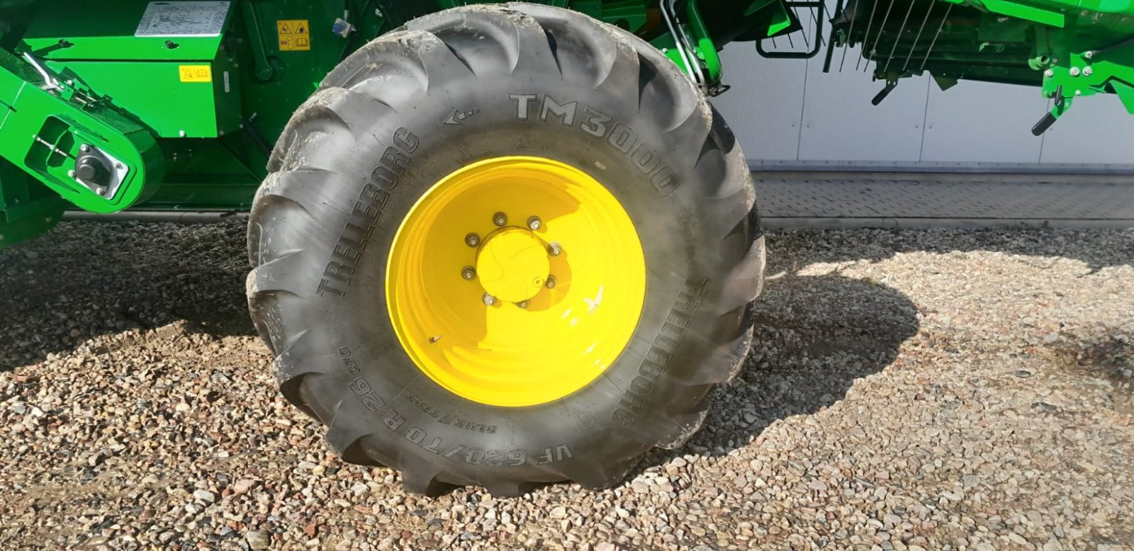 Mähdrescher des Typs John Deere T6 800, Neumaschine in Mrągowo (Bild 10)