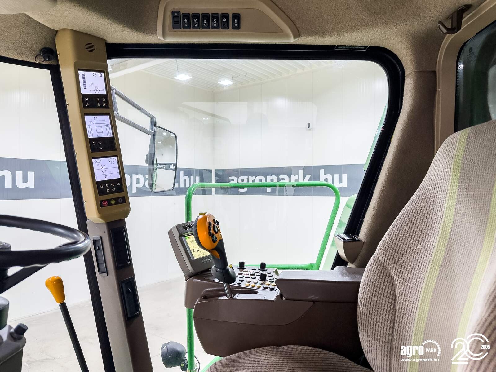 Mähdrescher typu John Deere T660 4WD 6 walkers, 622R, yield and moisture measurement, drum speed reducer, Gebrauchtmaschine v Csengele (Obrázek 15)