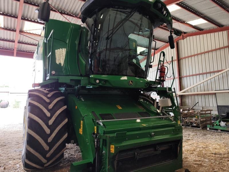 Mähdrescher of the type John Deere T660 HM, Gebrauchtmaschine in VERDUN (Picture 8)