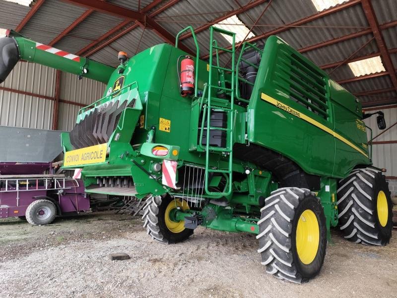 Mähdrescher of the type John Deere T660 HM, Gebrauchtmaschine in VERDUN (Picture 2)
