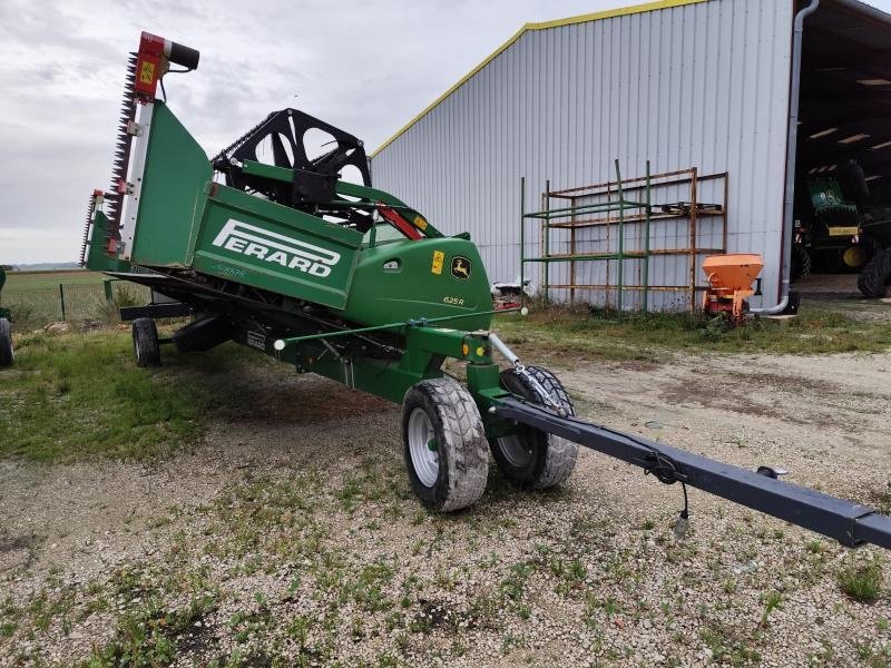 Mähdrescher Türe ait John Deere T660 HM, Gebrauchtmaschine içinde CHAUMESNIL (resim 3)