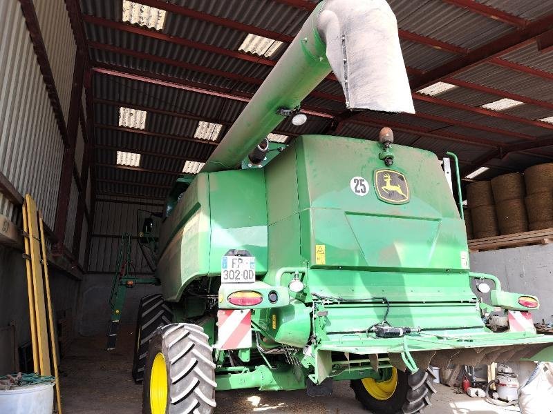 Mähdrescher des Typs John Deere T660 HM, Gebrauchtmaschine in CHAUMESNIL (Bild 5)