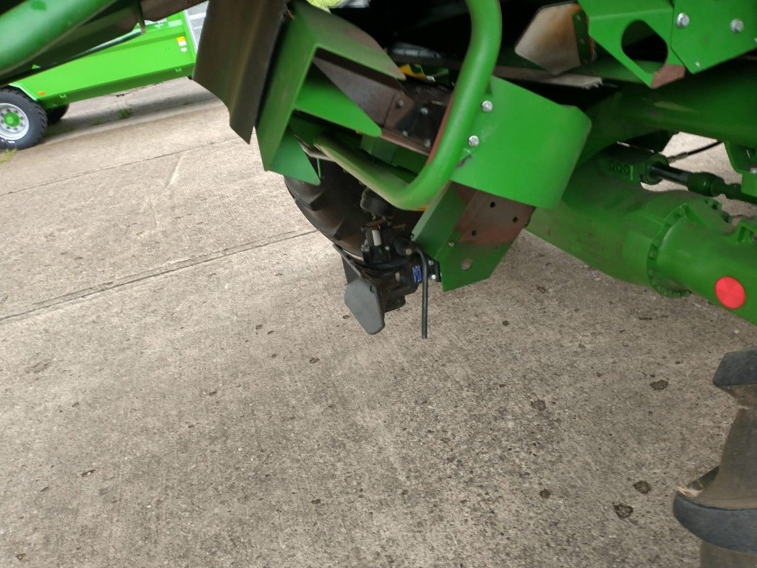 Mähdrescher Türe ait John Deere T660 MY18 ProD 20, Gebrauchtmaschine içinde Plau am See / OT Klebe (resim 10)
