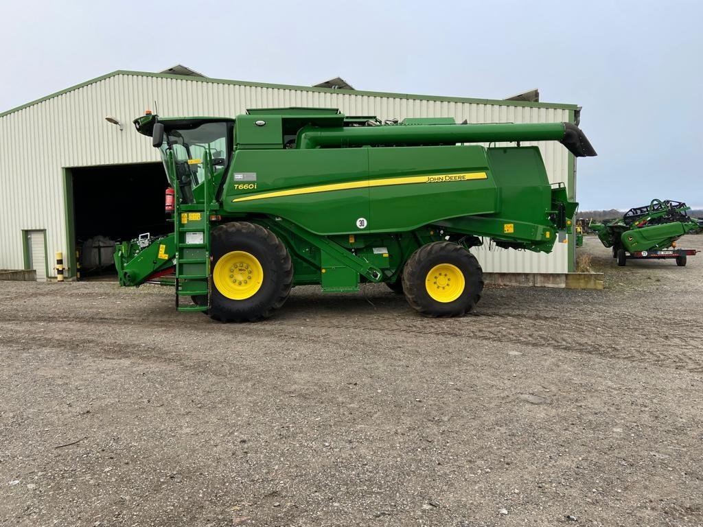 Mähdrescher типа John Deere T660 MY23 ProD 30, Vorführmaschine в Neubrandenburg (Фотография 2)