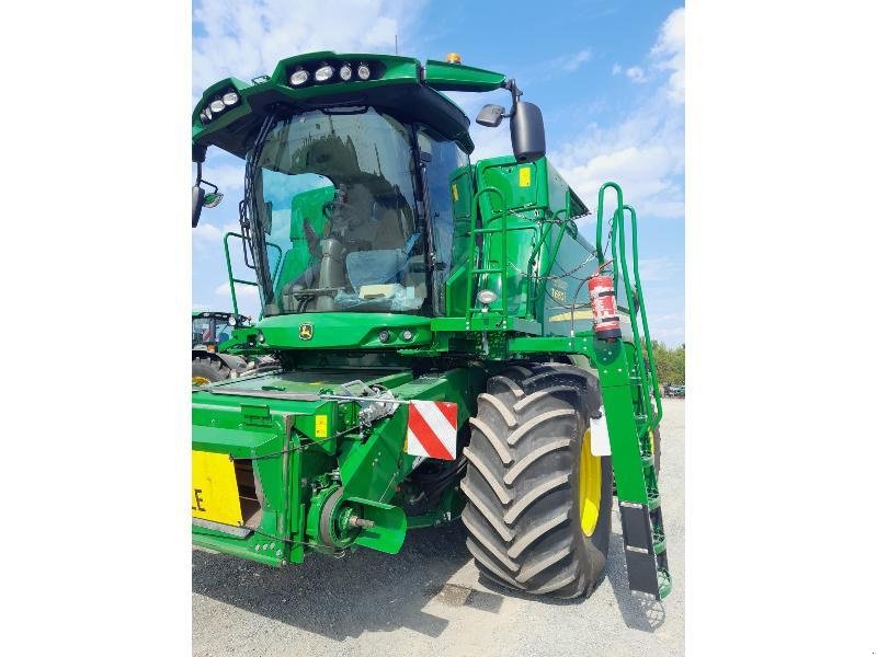 Mähdrescher tip John Deere T660, Gebrauchtmaschine in SAINT-GERMAIN DU PUY (Poză 4)