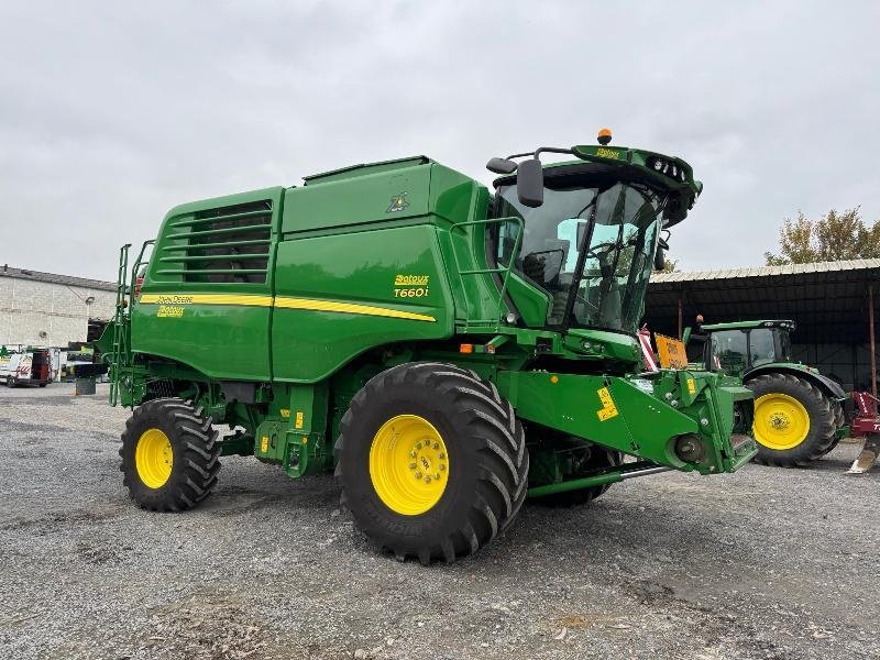 Mähdrescher tip John Deere T660, Gebrauchtmaschine in ESCAUDOEUVRES (Poză 4)