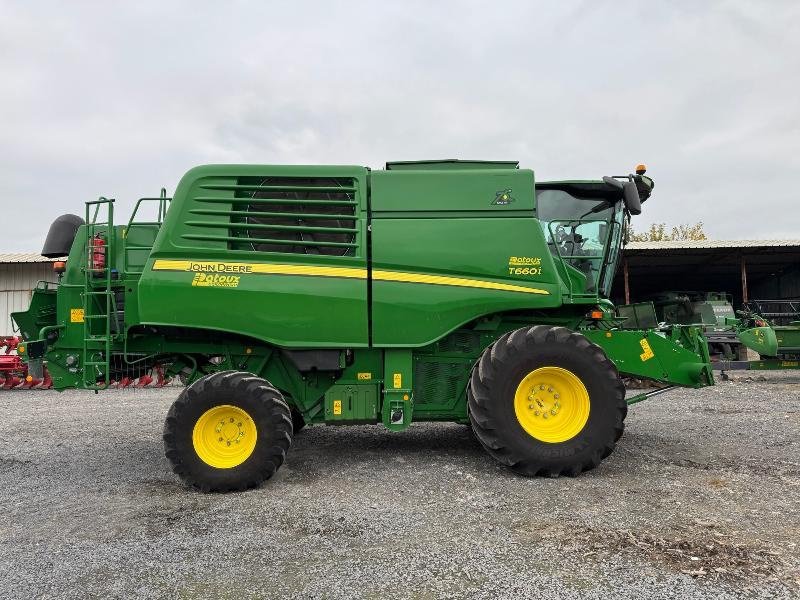 Mähdrescher tip John Deere T660, Gebrauchtmaschine in ESCAUDOEUVRES (Poză 5)