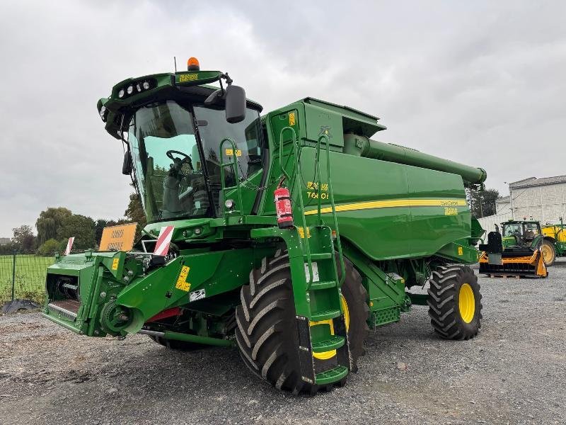 Mähdrescher tip John Deere T660, Gebrauchtmaschine in ESCAUDOEUVRES (Poză 1)