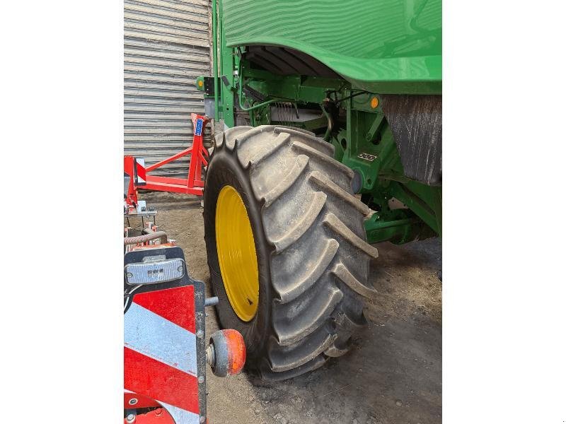 Mähdrescher des Typs John Deere T660, Gebrauchtmaschine in ESCAUDOEUVRES (Bild 7)