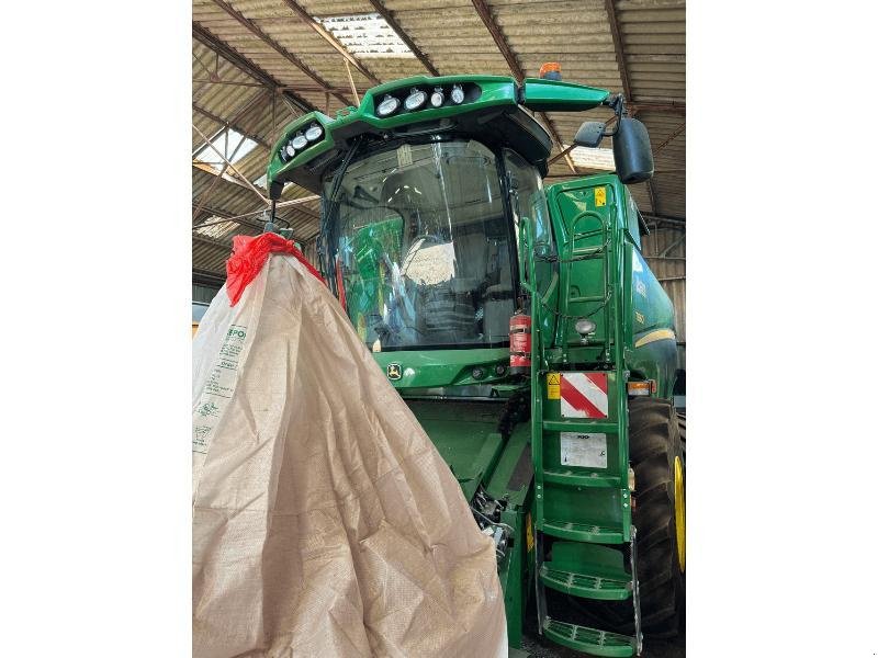 Mähdrescher des Typs John Deere T660, Gebrauchtmaschine in ESCAUDOEUVRES (Bild 8)