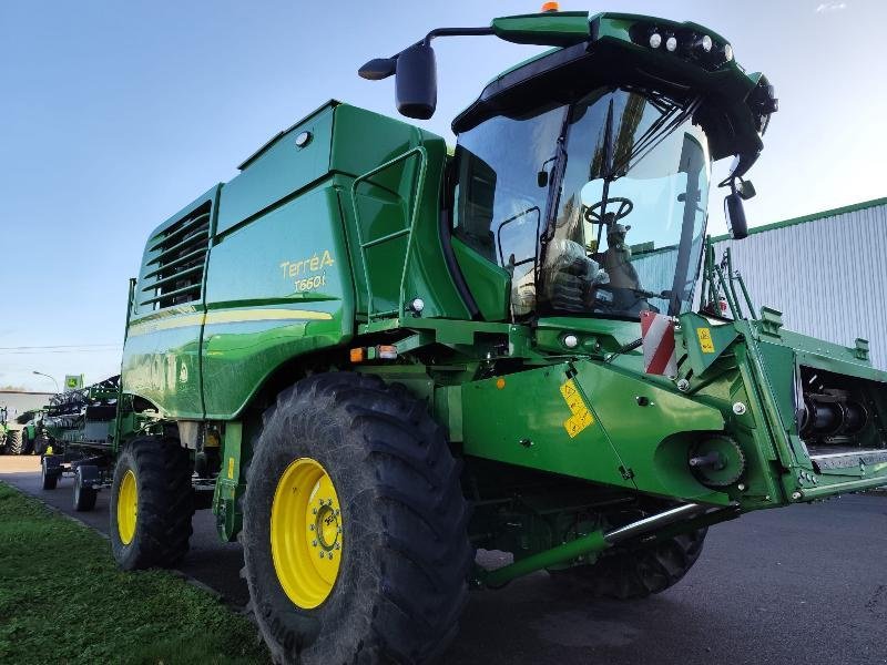 Mähdrescher des Typs John Deere T660, Gebrauchtmaschine in VERDUN (Bild 2)