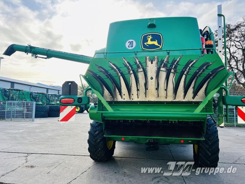 Mähdrescher du type John Deere T660, Gebrauchtmaschine en Sülzetal OT Altenweddingen (Photo 4)