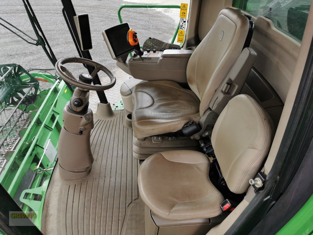 Mähdrescher van het type John Deere T660i ProDrive 30 km/h, Gebrauchtmaschine in Greven (Foto 31)