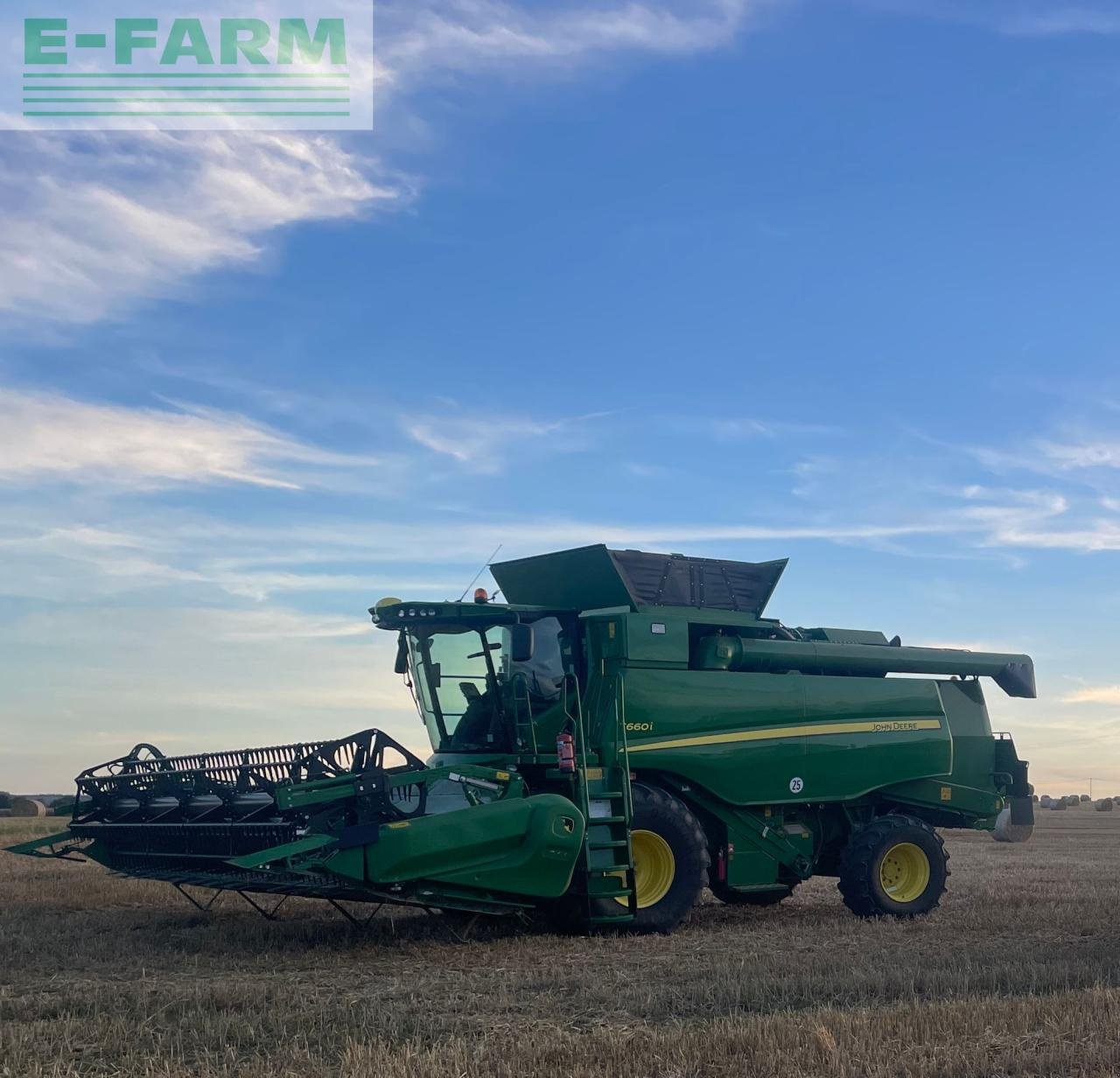 Mähdrescher of the type John Deere T660i, Gebrauchtmaschine in Hamburg (Picture 3)