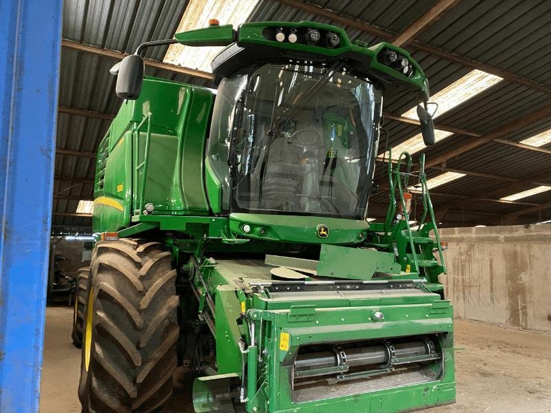 Mähdrescher tip John Deere T670 HM, Gebrauchtmaschine in VERDUN (Poză 3)