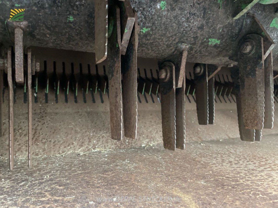 Mähdrescher del tipo John Deere T670 mit 622R, Gebrauchtmaschine In Beckum (Immagine 13)