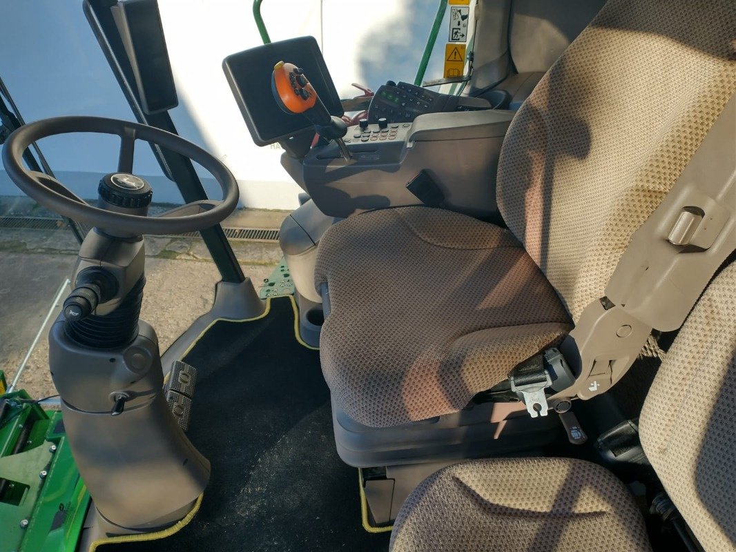 Mähdrescher tip John Deere T670 MY23 ProD 30, Gebrauchtmaschine in Plau am See / OT Klebe (Poză 11)